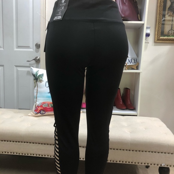 Dunlop Sport  High Rise  Ripped Side Leggings - Picture 4 of 9